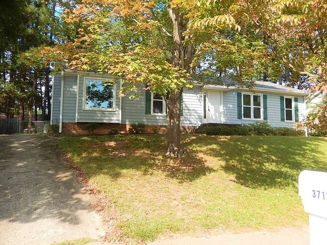 property at 3713 Sue Ellen Dr