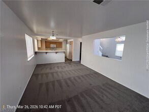 2437 Palm Shore Ct in Las Vegas, NV - Building Photo - Building Photo