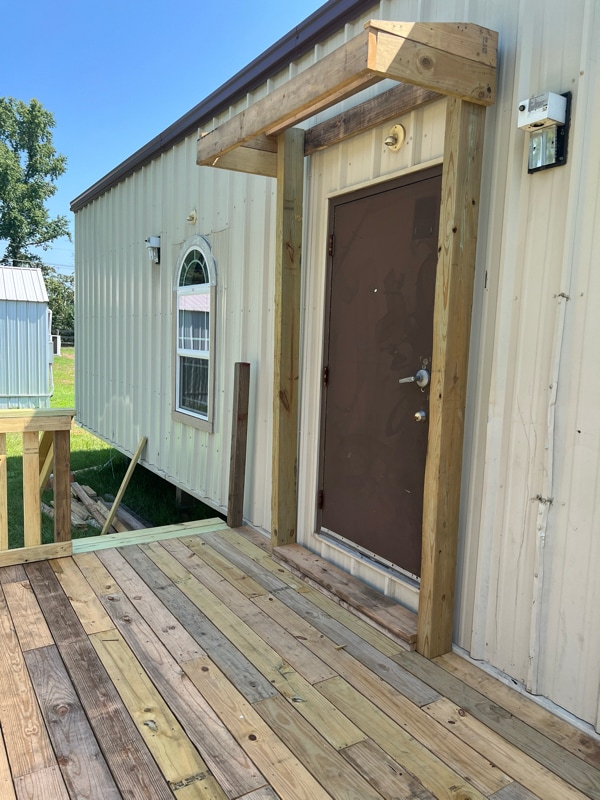 property at 2138 Richardson Rd