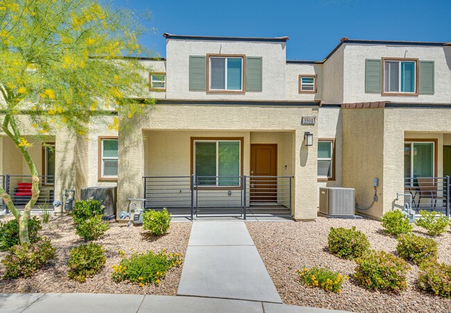 property at 3501 Arcadian King Ave