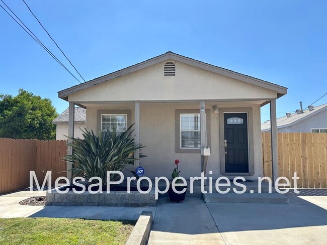property at 123 N 12th Ave