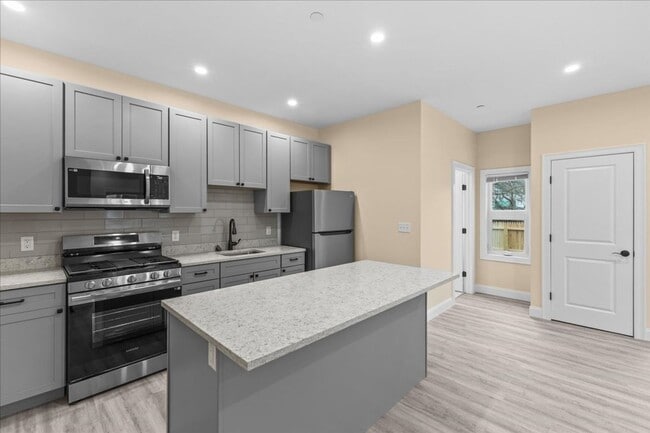 property at 86-88-88 N Winooski Ave