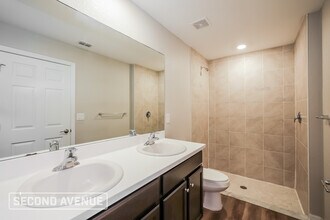 2512 54th St SW in Lehigh Acres, FL - Foto de edificio - Building Photo