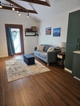 1310 18th St NE in Salem, OR - Building Photo - Building Photo