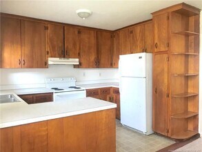 6355 Cliffdale Rd in Fayetteville, NC - Foto de edificio - Building Photo