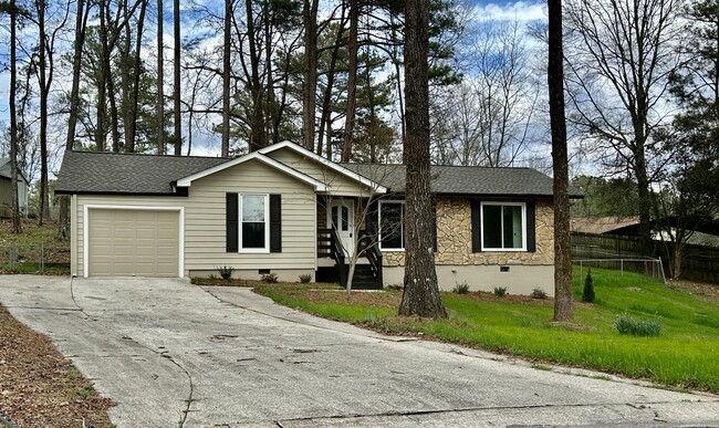 property at 2413 Pentland Dr