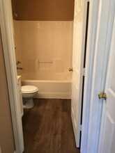 802 Industrial Ave in Copperas Cove, TX - Foto de edificio - Building Photo