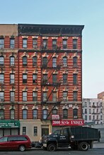 312 E 106th St in New York, NY - Building Photo - Building Photo