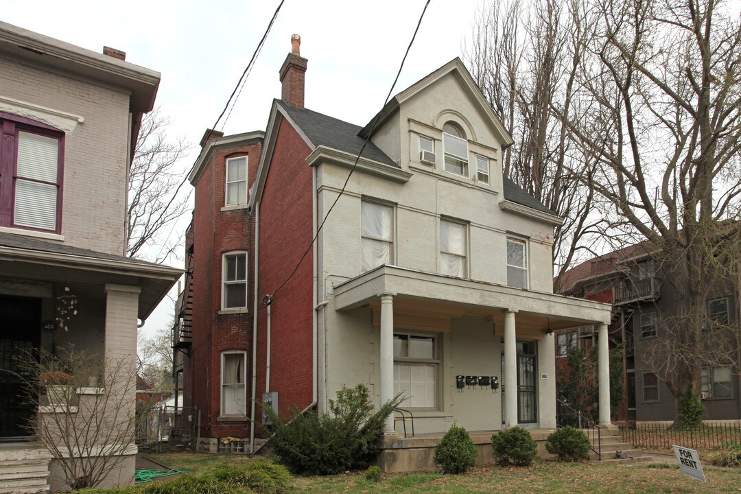 1390 S 1st St in Louisville, KY - Building Photo