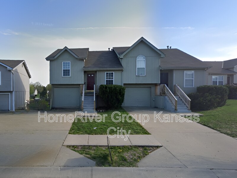 5503 NW 86th Ct in Kansas City, MO - Building Photo