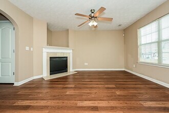 7420 Garnet Dr in Jonesboro, GA - Building Photo - Building Photo