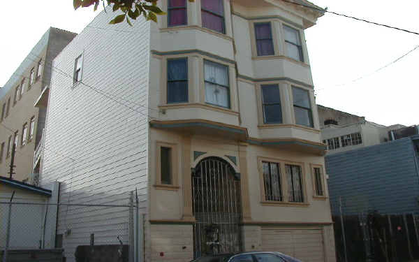 25-29 Adair St in San Francisco, CA - Building Photo