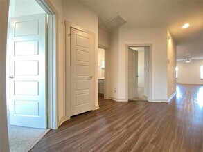 5121 Vanner Path in Georgetown, TX - Building Photo - Building Photo