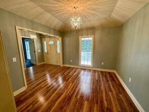 120 Pin Du Lac Dr in Central, SC - Foto de edificio - Building Photo