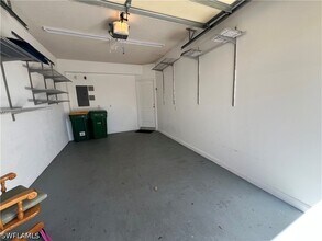 5365 Cove Cir in Naples, FL - Building Photo - Building Photo