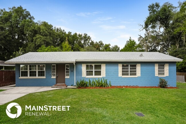 property at 830 N Tuxedo Ave