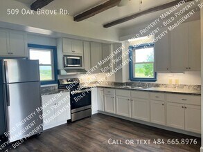 509 Oak Grove Rd in Pine Grove, PA - Building Photo - Building Photo