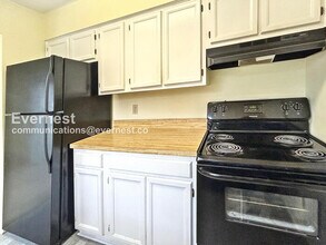 217 Mimosa Ave in Colonial Beach, VA - Building Photo - Building Photo