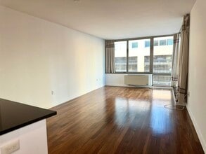 25 Hudson St in Jersey City, NJ - Building Photo - Building Photo