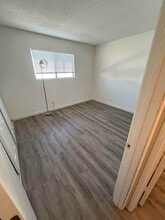 7611 Volga Dr in Huntington Beach, CA - Building Photo - Building Photo