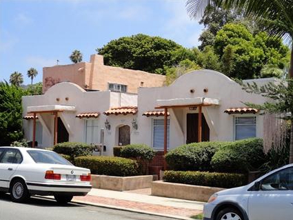 377-385 Nautilus St in La Jolla, CA - Building Photo