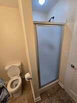 107a Oakwood Dr in Havelock, NC - Building Photo