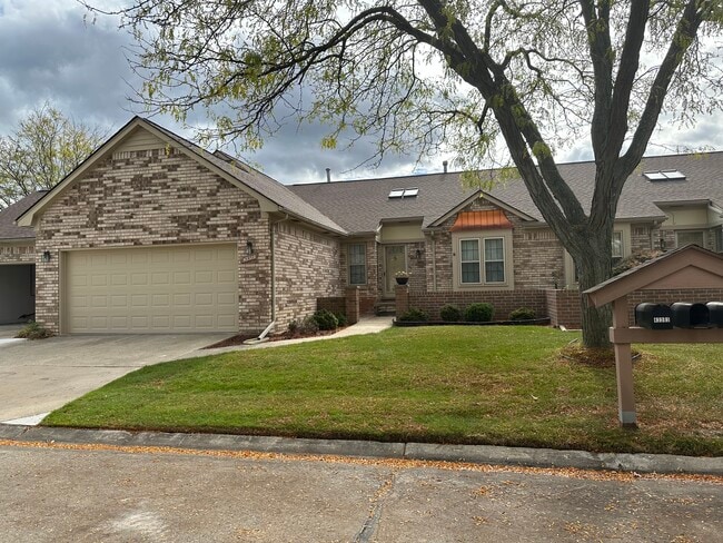 property at 43389 Riverbend Blvd