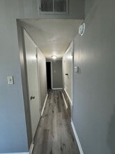 1122 E Stewart Cir in Wilmington, NC - Building Photo - Building Photo