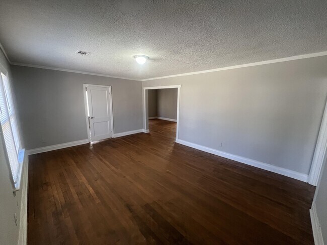 3581 Fairmont Ave in Memphis, TN - Building Photo - Building Photo