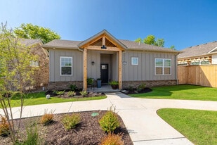 Twill Centennial Crossing in Broken Arrow, OK - Building Photo