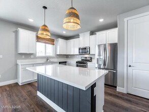 7731 Enclave Ky Rd in Reno, NV - Building Photo - Building Photo