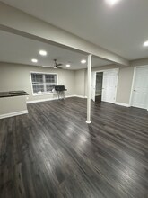 16821 Falconhurst Dr in Purcellville, VA - Building Photo - Building Photo