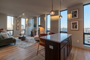 The Duo in Omaha, NE - Building Photo