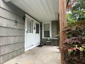 67 Riddle St in Manchester, NH - Building Photo - Building Photo