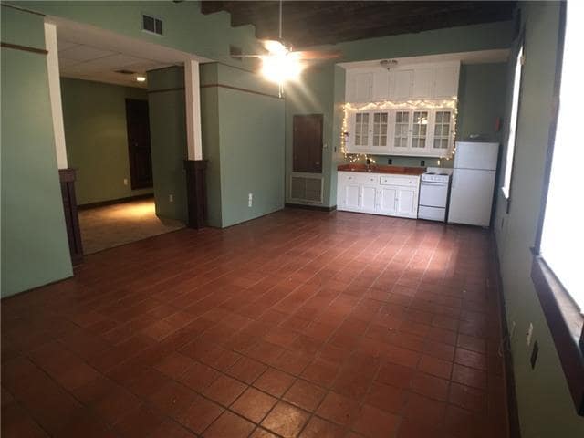 1628 Prytania St in New Orleans, LA - Building Photo - Building Photo