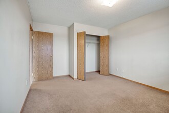 Westhaven Estates in Lethbridge, AB - Building Photo - Building Photo