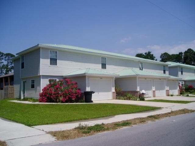 property at 102D Church Ave SE
