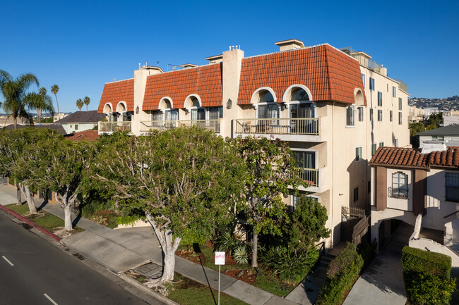 8649 W Olympic Blvd in Los Angeles, CA - Building Photo - Primary Photo