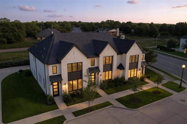 7565 Reis Ln