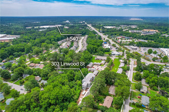 Linwood Creek Apartments in Apex, NC - Building Photo - Building Photo