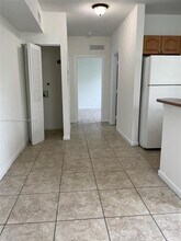 244 NW 11th Ave in Miami, FL - Building Photo - Building Photo