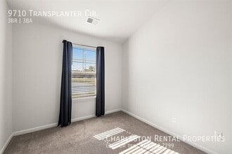 9710 Transplanter Cir in Ladson, SC - Building Photo - Building Photo