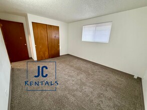 4210 W Arlington St, Unit D in Yakima, WA - Building Photo - Building Photo