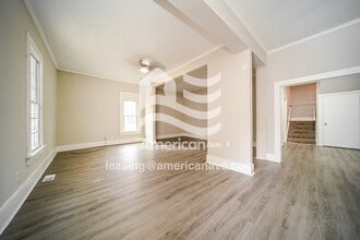 815 Forrest Ave in Lagrange, GA - Foto de edificio - Building Photo