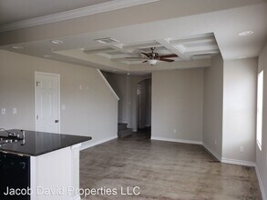 16914 Spirit Brook in Selma, TX - Building Photo - Building Photo