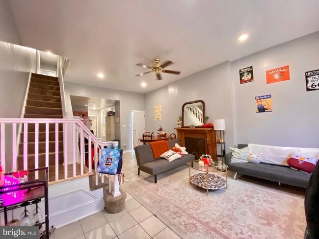 property at 2022 N Carlisle St