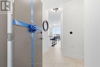 2088 James St in Burlington, ON - Building Photo - Building Photo