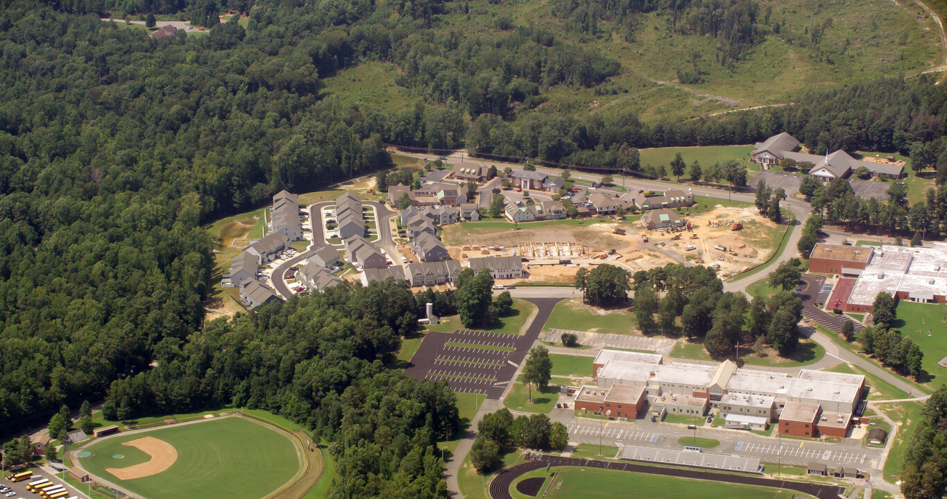 7753 Leeds Castle Ln in New Kent, VA - Building Photo