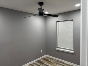 4013 Vaughn St in Houston, TX - Building Photo - Building Photo