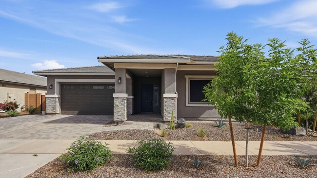 property at 21842 E Stirrup Ct